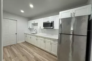 7608 Lakeside Blvd, Tampa, FL 33614 - Photo 27