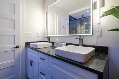 855 Bayway Boulevard #105, Clearwater, FL 33767 - Photo 33