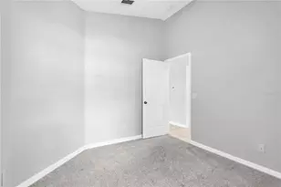 11732 Crest Creek Dr, Riverview, FL 33569 - Photo 13