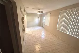 2402 Ecuadorian Way, Clearwater, FL 33763 - Photo 15