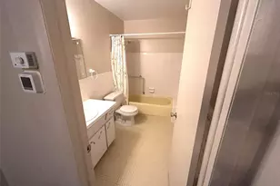 2402 Ecuadorian Way, Clearwater, FL 33763 - Photo 23