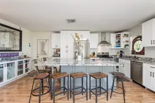 3712 N Clearfield Ave, Tampa, FL 33603 - Photo 7