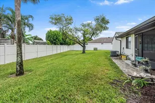 6104 39th Ave W, Bradenton, FL 34209 - Photo 37