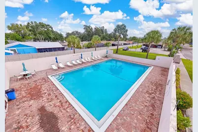 6104 39th Avenue W, Bradenton, FL 34209 - Photo 5