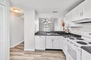 6104 39th Ave W, Bradenton, FL 34209 - Photo 33