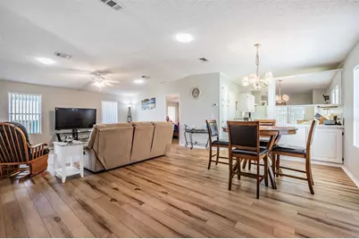 37630 Landis Avenue, Zephyrhills, FL 33541 - Photo 9