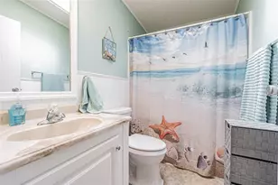 37630 Landis Ave, Zephyrhills, FL 33541 - Photo 47