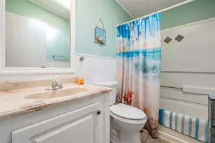 37630 Landis Ave, Zephyrhills, FL 33541 - Photo 49