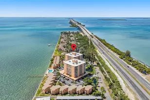 7432 Sunshine Skyway Ln S, Saint Petersburg, FL 33711 - Photo 49