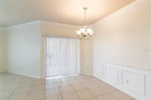 4345 Bayside Village Dr, Tampa, FL 33615 - Photo 9