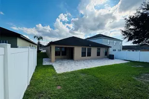 11216 Carrick Stone St, Wimauma, FL 33598 - Photo 13