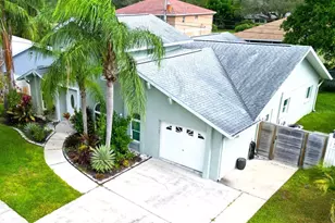 640 Kenneth Way, Tarpon Springs, FL 34689 - Photo 59