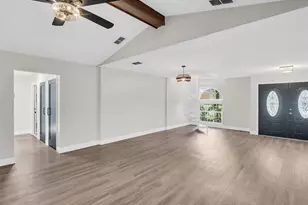 640 Kenneth Way, Tarpon Springs, FL 34689 - Photo 9