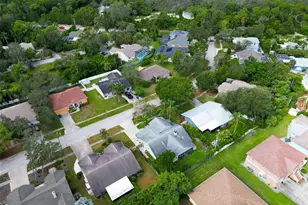 640 Kenneth Way, Tarpon Springs, FL 34689 - Photo 71