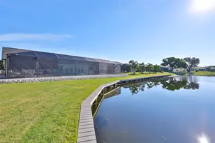 2022 E View Dr, Sun City Center, FL 33573 - Photo 55