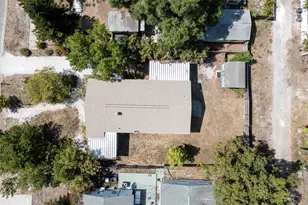 907 Hull St S, Gulfport, FL 33707 - Photo 41