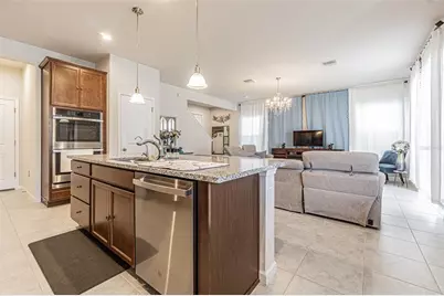 11904 Thorncrest Drive, Spring Hill, FL 34610 - Photo 9