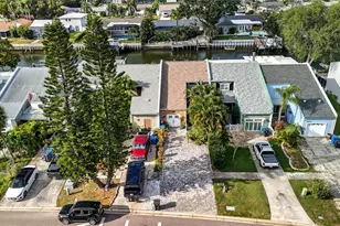 8717 Bay Pointe Dr, Tampa, FL 33615 - Photo 45