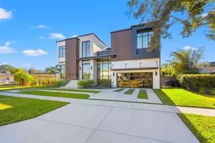 730 W Alda Way NE, Saint Petersburg, FL 33704 - Photo 5