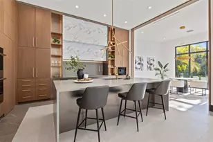 730 W Alda Way NE, Saint Petersburg, FL 33704 - Photo 21