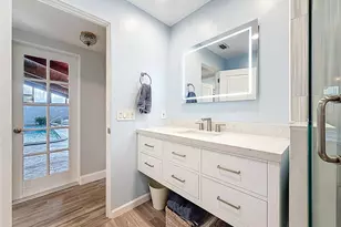 8693 15th St N, Saint Petersburg, FL 33702 - Photo 75