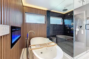 8693 15th St N, Saint Petersburg, FL 33702 - Photo 53