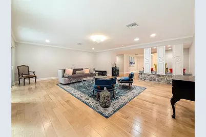 8693 15th Street N, Saint Petersburg, FL 33702 - Photo 21