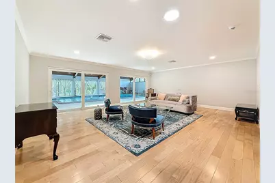 8693 15th Street N, Saint Petersburg, FL 33702 - Photo 23