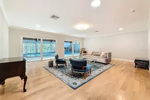 8693 15th St N, Saint Petersburg, FL 33702 - Photo 23