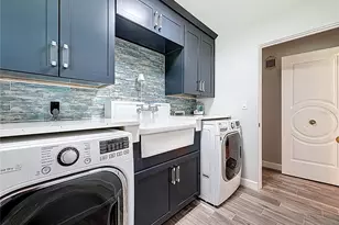 8693 15th St N, Saint Petersburg, FL 33702 - Photo 83