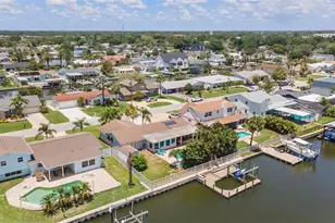 8720 Hickorywood Ln, Tampa, FL 33615 - Photo 41