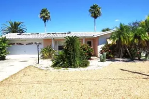 3915 Headsail Dr, New Port Richey, FL 34652 - Photo 1