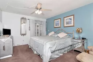 260 Balsam Dr, Oldsmar, FL 34677 - Photo 5