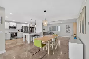 800 Madonna Blvd, Tierra Verde, FL 33715 - Photo 15