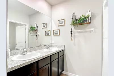 1810 Johnson Pointe Drive, Plant City, FL 33566 - Photo 61