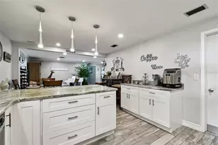 1389 Seabreeze St, Clearwater, FL 33756 - Photo 25