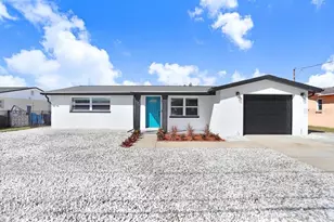 1305 Basswood Dr, Holiday, FL 34690 - Photo 3