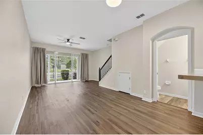 9810 Fan Palm Way, Tampa, FL 33610 - Photo 5