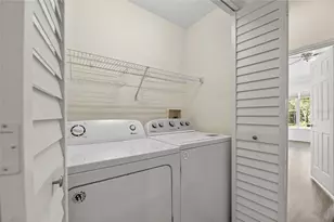 9810 Fan Palm Way, Tampa, FL 33610 - Photo 19