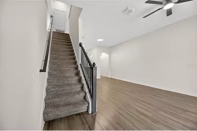 9810 Fan Palm Way, Tampa, FL 33610 - Photo 13