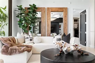 301 1st St S, Saint Petersburg, FL 33701 - Photo 17