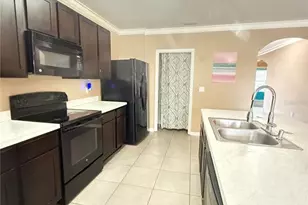 3838 Crossline Dr, Spring Hill, FL 34609 - Photo 9