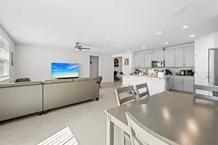 12354 Huron St, Spring Hill, FL 34609 - Photo 11