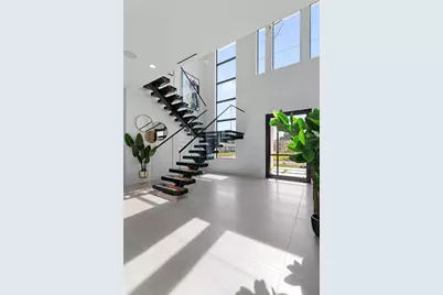 5002 W Poe Avenue, Tampa, FL 33629 - Photo 9