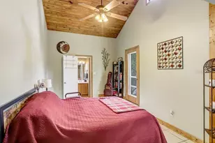 905 Cornelius Ave, Tampa, FL 33603 - Photo 11