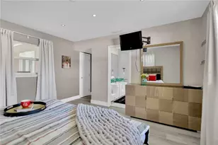 4147 Augustine Ave, Sarasota, FL 34231 - Photo 15