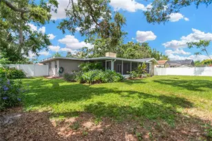 4147 Augustine Ave, Sarasota, FL 34231 - Photo 3