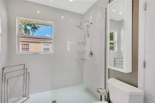 4147 Augustine Ave, Sarasota, FL 34231 - Photo 19