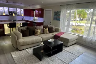 4147 Augustine Ave, Sarasota, FL 34231 - Photo 5