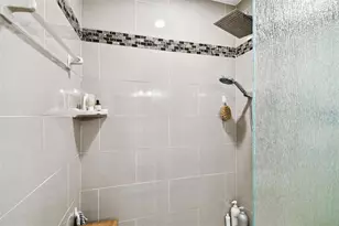 9064 Lake Chase Island Way, Tampa, FL 33626 - Photo 31